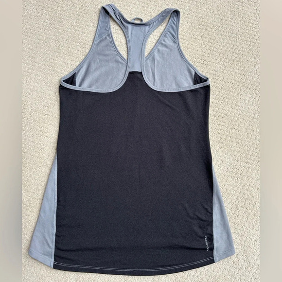 The North Face | Flash Dry Color block Women’s Racerback Tank Top, Size Medium - Picture 2 of 4